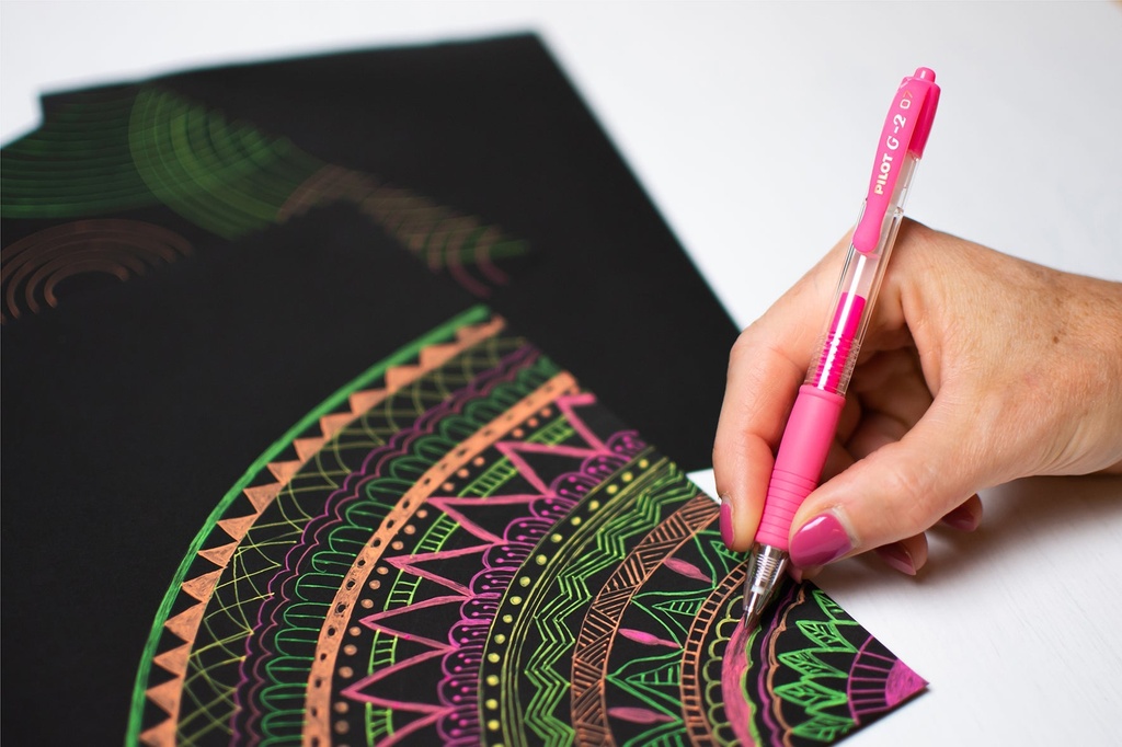 Gelpenna Pilot G2 neon rosa
