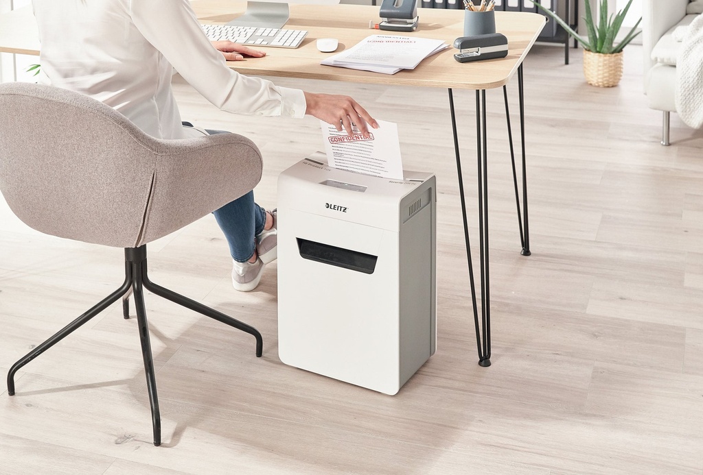 Dokumentförstörare Leitz IQ Protect Premium 10X P4