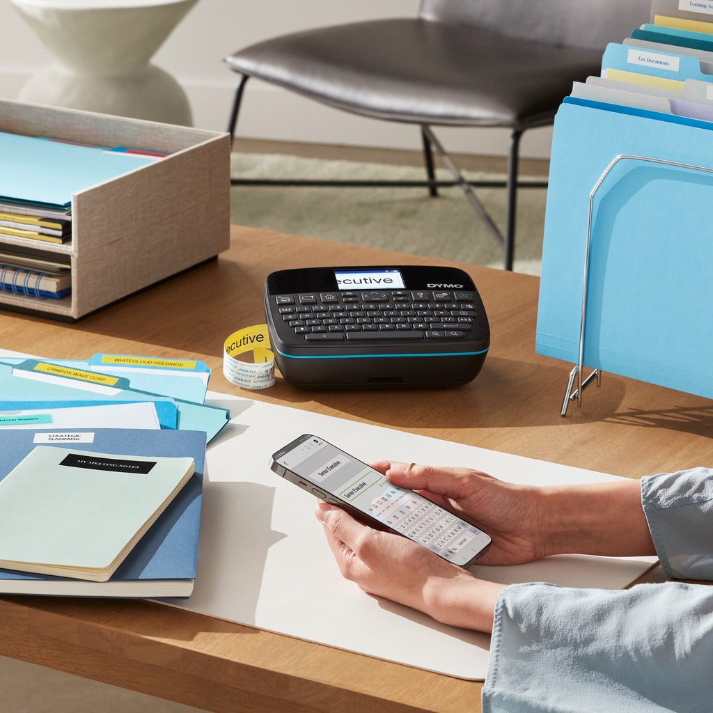 Märkmaskin LabelManager® Executive 640 CB inklusive väskset