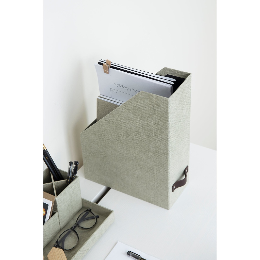 Tidskriftssamlare Estelle linen