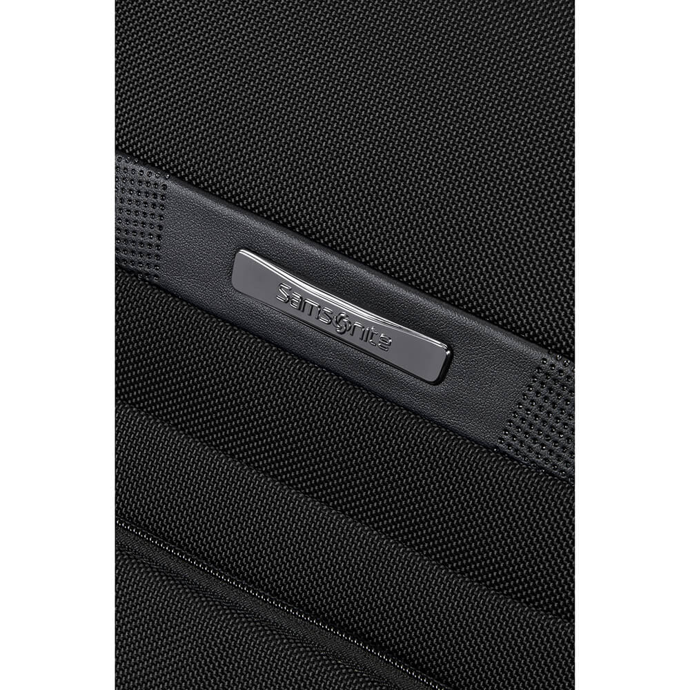 Ryggsäck PRO DLX6 15,6" Expanderbar Svart