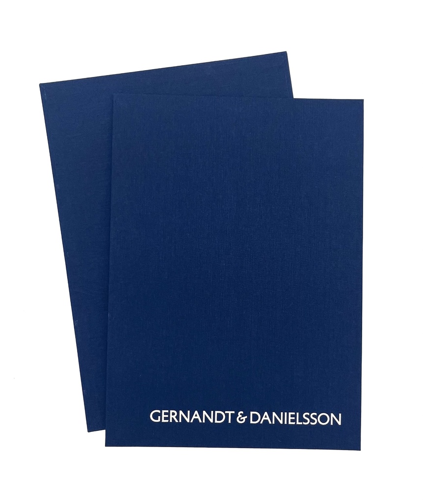 Fram + baksida A4 213x297 mm Wire-O blåväv, beige logo 50 set/fp