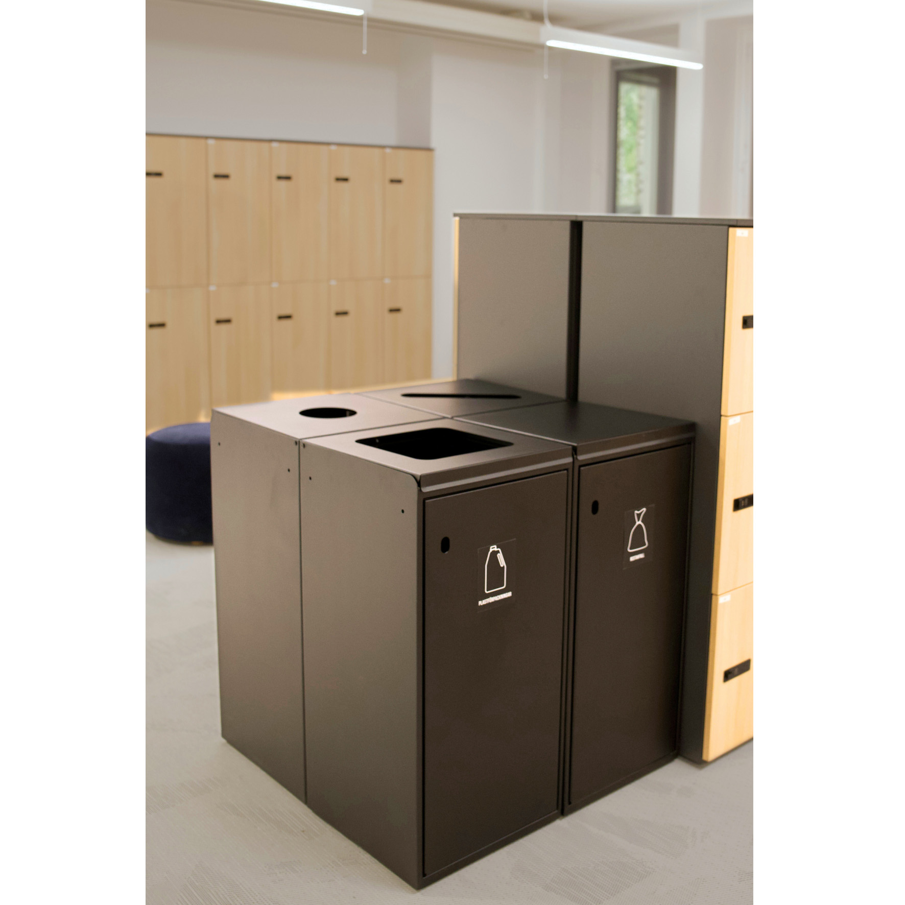 [8564352] Sorteringskärl 125L sv. rekt.